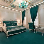 Seven Hills Palace & 3*