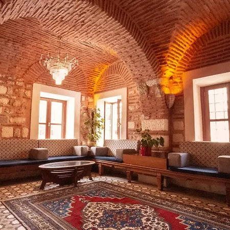 Seven Hills Palace & Otel 3*
