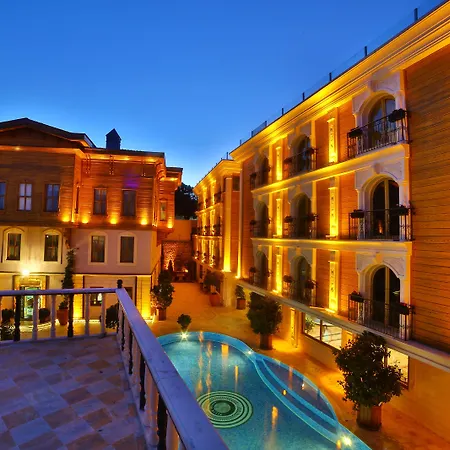 Seven Hills Palace & İstanbul