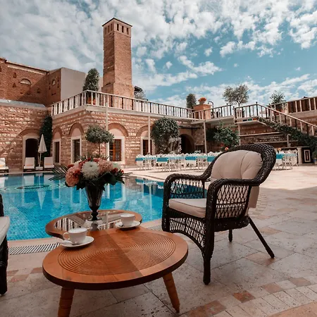 Otel Seven Hills Palace &