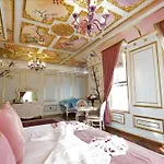 Seven Hills Palace & Hotel