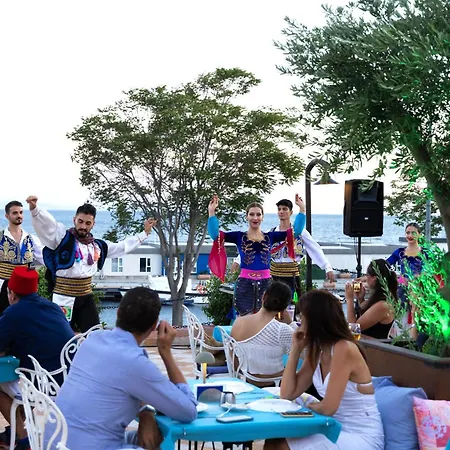 Seven Hills Palace &