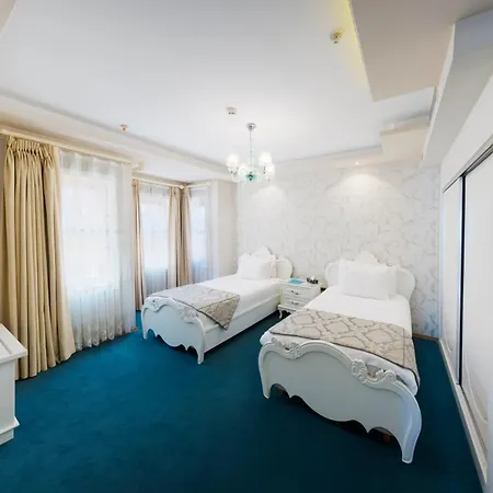 Seven Hills Palace & Hotel 4*