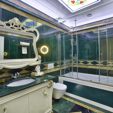 Seven Hills Palace & فندق اسطنبول