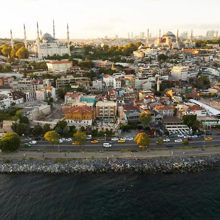 Seven Hills Palace & 호텔