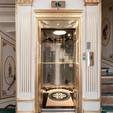 Seven Hills Palace &