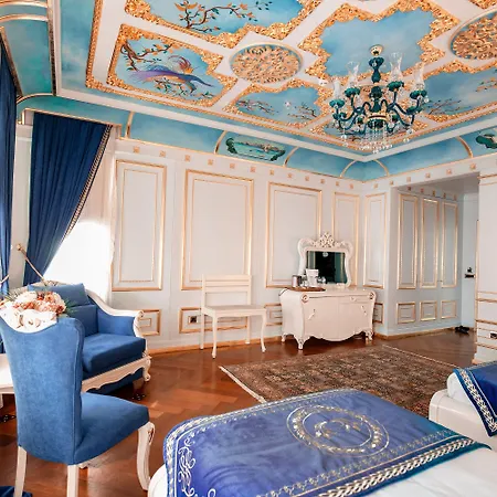 فندق Seven Hills Palace & 3*