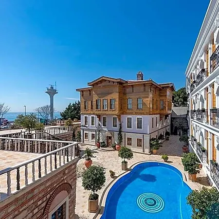 Seven Hills Palace & Istambul