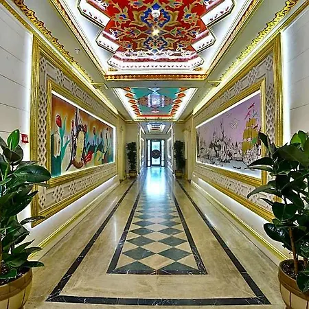 호텔 Seven Hills Palace & 3*