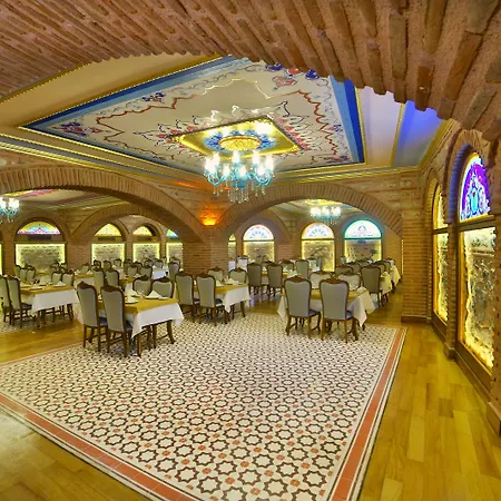 Seven Hills Palace & Hotel 3*