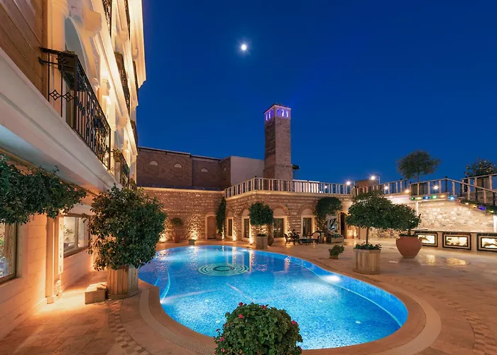 酒店 Seven Hills Palace & 3*