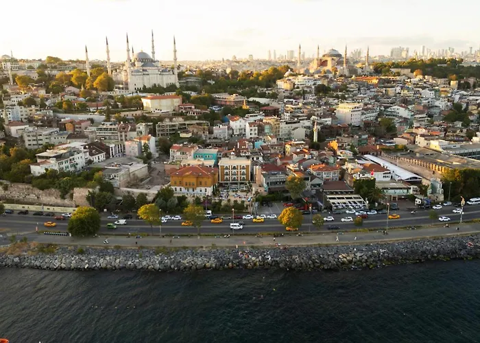 Seven Hills Palace & 酒店