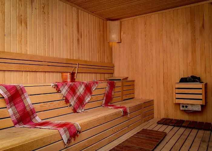 Seven Hills Palace &