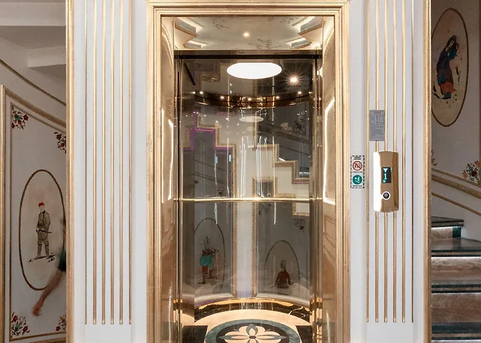 Seven Hills Palace &