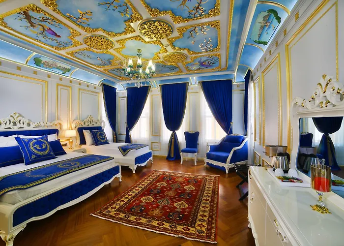 酒店 Seven Hills Palace &