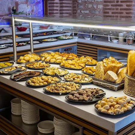 Hotell Seven Hills Palace &